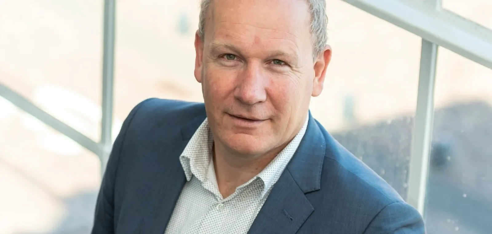 “Nederlandse deel Noordzee heeft meer gas dan gedacht” – maar hoe zit dat? Element NL ging in gesprek met René Peters van TNO